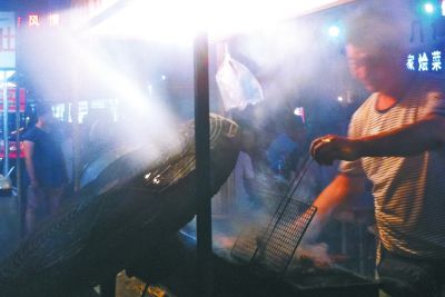 爱游戏(ayx)中国官方网站-钟山县组织开展打击成品油走私联合检查行动(图2) ayx官方网站