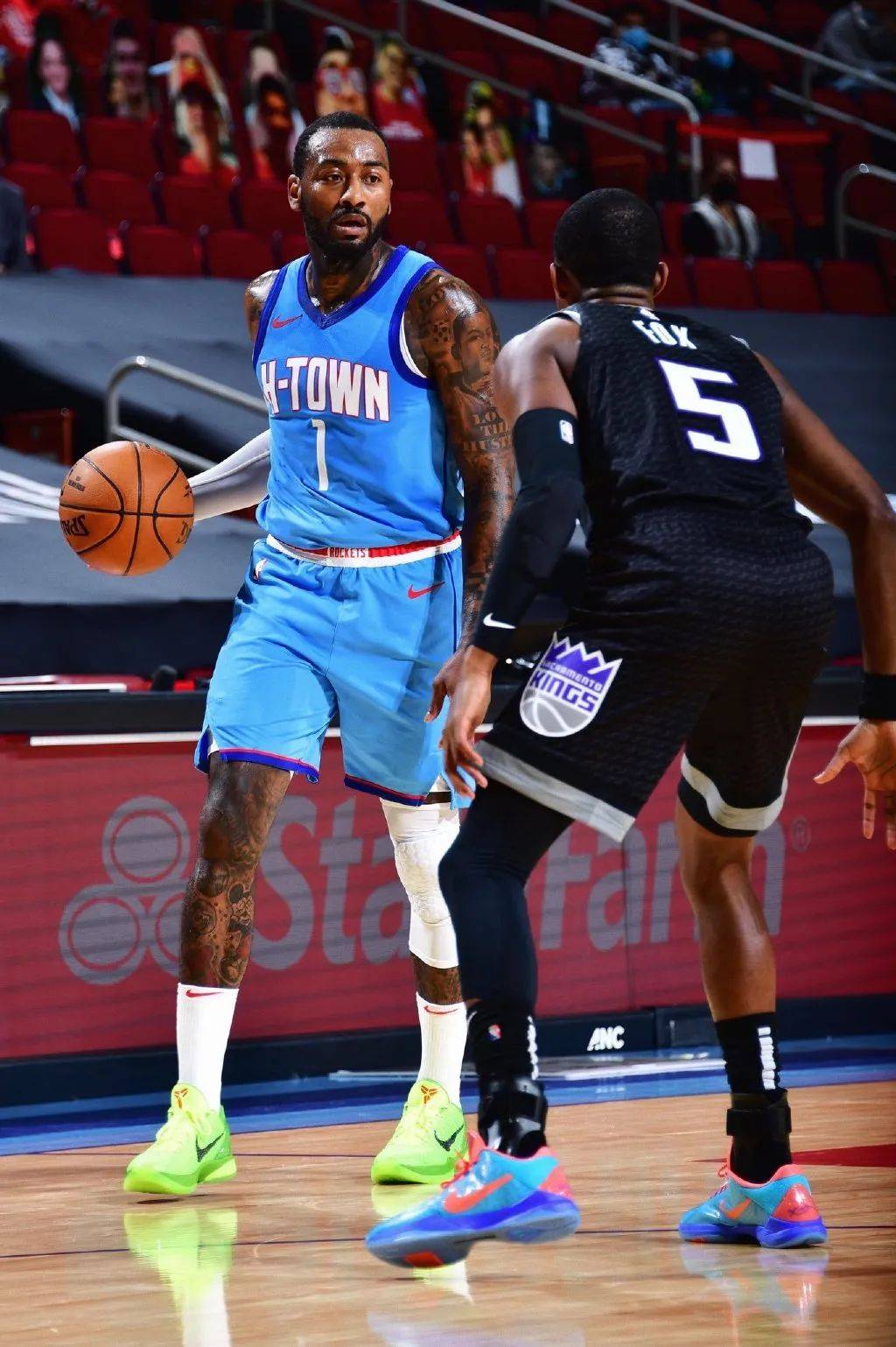 “曾经无人能及的耐克 回来了”-爱游戏(ayx)中国官方网站(图6)
“曾经无人能及的耐克 回来了”-爱游戏(ayx)中国官方网站(图6)