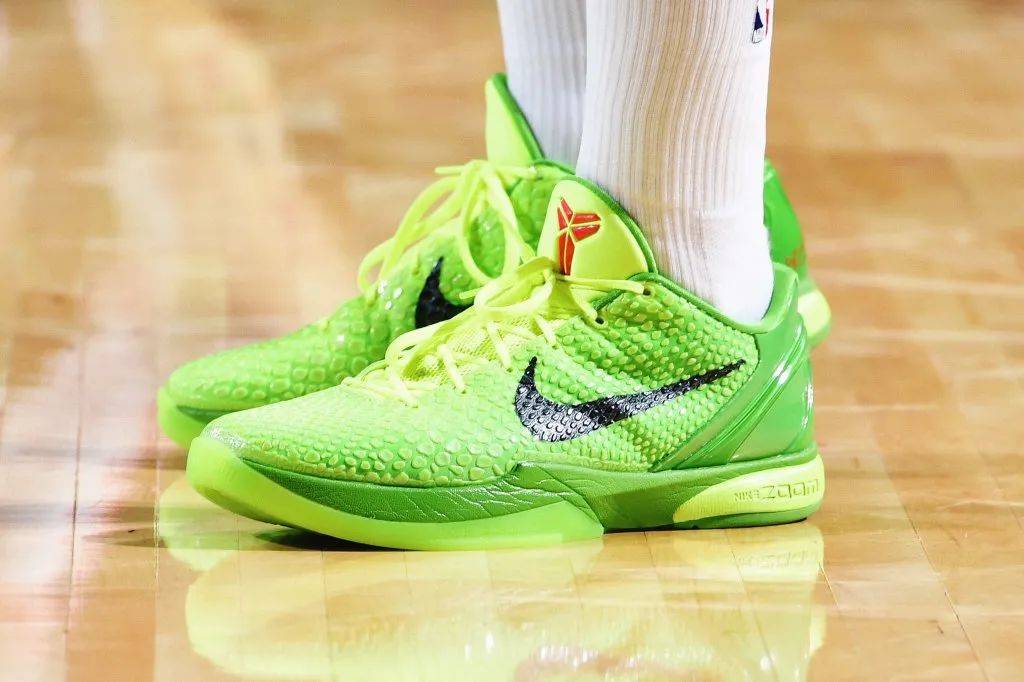 “曾经无人能及的耐克 回来了”-爱游戏(ayx)中国官方网站(图7)
“曾经无人能及的耐克 回来了”-爱游戏(ayx)中国官方网站(图7)