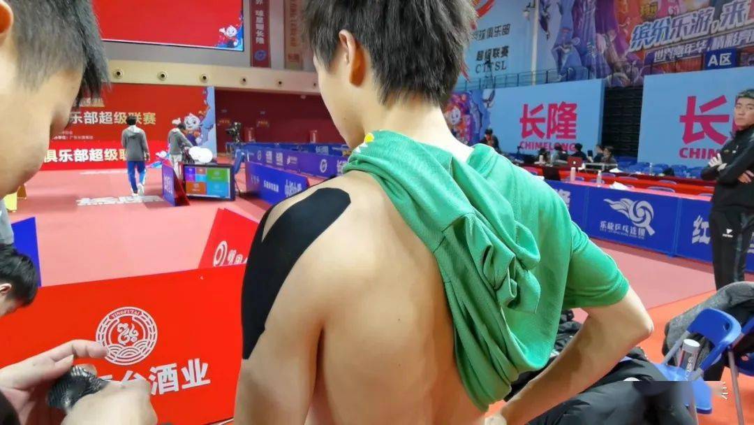 为什么险些所有的运发动都有伤病?“爱游戏(ayx)中国官方网站”(图4)
为什么险些所有的运发动都有伤病?“爱游戏(ayx)中国官方网站”(图4)