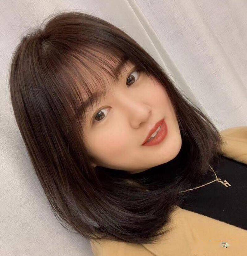 “ayx官方网站”
2020最新盛行“不长不短”发型(图103) “ayx官方网站”
2020最新盛行“不长不短”发型(图103)