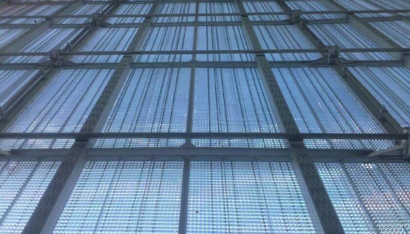 钟山县(香港)中意足球基金会足球教学基地正式挂牌成立-ayx官方网站(图2) ayx官网