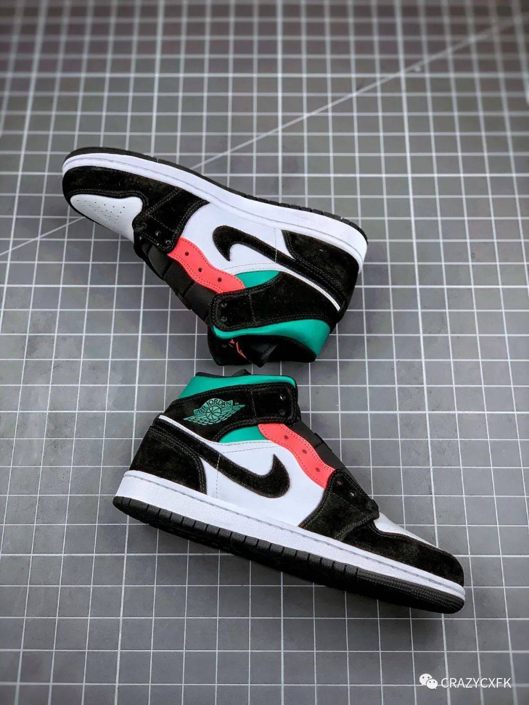 
乔丹 Air Jordan 1 Mid South Beach 南海岸中帮篮球鞋-ayx官方网站(图7)