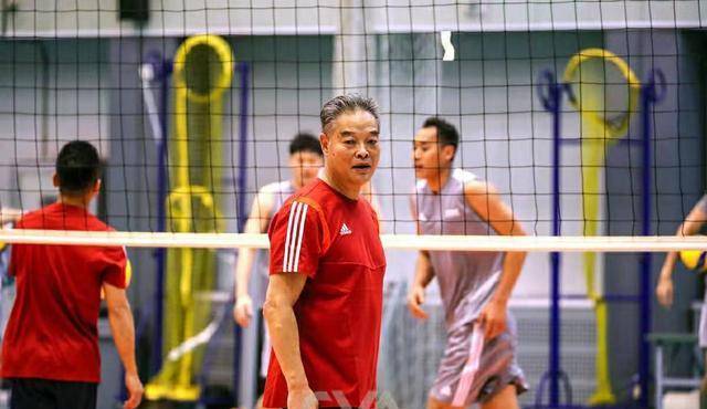 ayx官网|
中国男排外籍主教练劳尔 上任之初的四个目的 如今完成了几个？(图10)