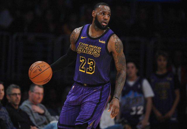 为啥足球运发动许多长发的 NBA球星却很少?说出来别不信|ayx官网(图2)
为啥足球运发动许多长发的 NBA球星却很少?说出来别不信|ayx官网(图2)