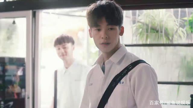 ayx官方网站-大学男生在公共洗衣机里洗了什么?竟然让众人如此气愤(图2) ayx官网