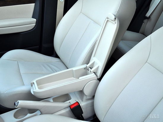 【ayx官网】
新一轮党政机构革新中 党政机关的工勤人员如何安置(图1) 爱游戏(ayx)中国官方网站