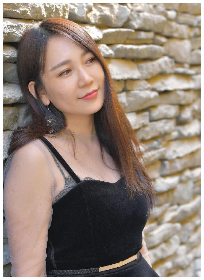 梁铉锡晒照参加权志龙姐姐婚礼 网友:拜托就放过志龙吧‘ayx官方网站’(图3) ayx官方网站