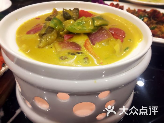 具荷拉回应涉嫌对男友施暴 公开照片身上多处淤青“爱游戏(ayx)中国官方网站”(图1) ayx官网